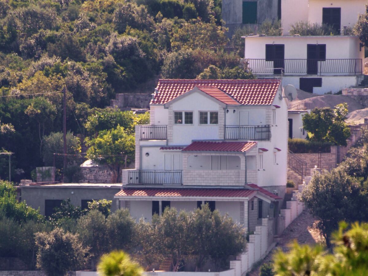 Apartment Studio flat near beach Nečujam, Šolta AS-5182-a