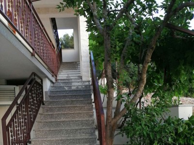 Apartment One bedroom apartment with terrace Arbanija, Čiovo A-5228-d - Outdoor photo 8