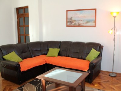 Apartment Comfortable and spacious apartment with terrace Kaštel Štafilić, Kaštela A-5219-a - Outdoor photo 14