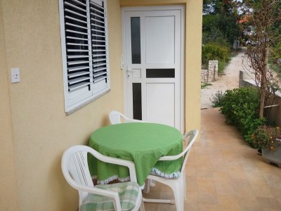 Apartment Two bedroom apartment with terrace and sea view Vinišće, Trogir A-5229-b - Outdoor photo 7