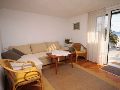 Apartment One bedroom apartment with terrace and sea view Igrane, Makarska A-5266-b in Igrane - Apartment