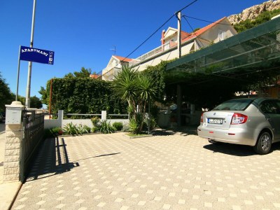 Apartment One bedroom apartment near beach Duće, Omiš A-5275-b - Outdoor photo 11