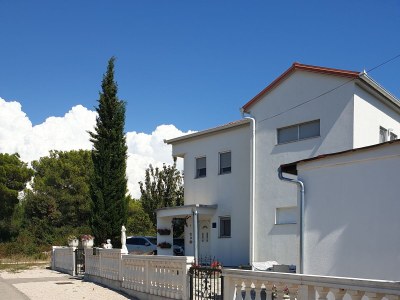 Apartment Two bedroom apartment with balcony and sea view Biograd na Moru, Biograd A-5282-b - Outdoor photo 8