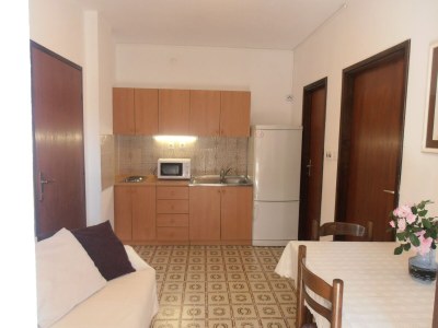 Apartment Two bedroom apartment with terrace Sveti Anton, Krk A-5288-a - Outdoor photo 13