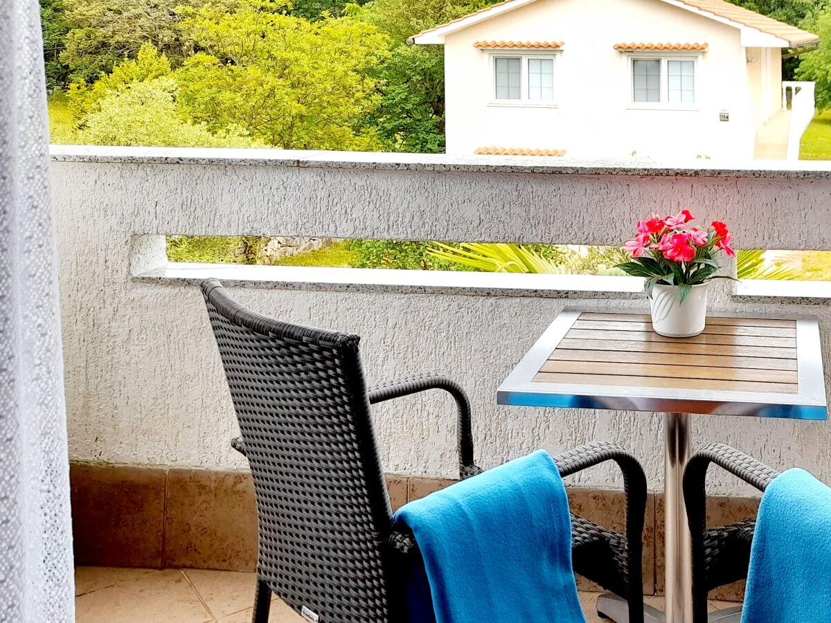 Apartment One bedroom apartment with terrace Sveti Anton, Krk A-5288-c