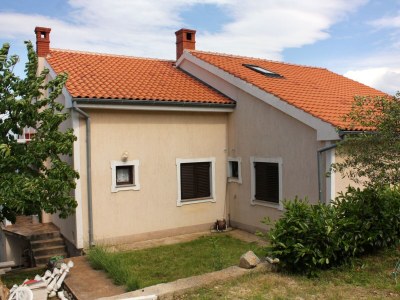 Apartment One bedroom apartment with terrace and sea view Njivice, Krk A-5362-c - Outdoor photo 2