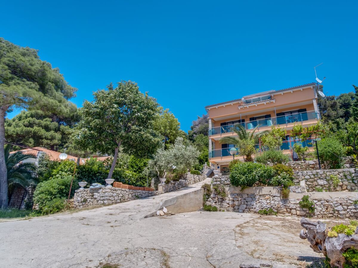 Apartment One bedroom apartment near beach Mali Lošinj, Lošinj A-5391-b - Outdoor photo 5