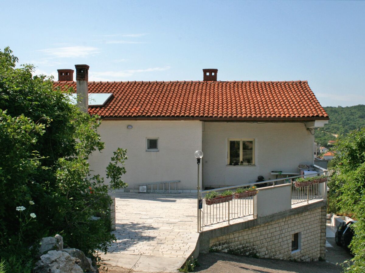 Apartment Two bedroom apartment with terrace and sea view Vrbnik, Krk A-5392-b - Outdoor photo 3