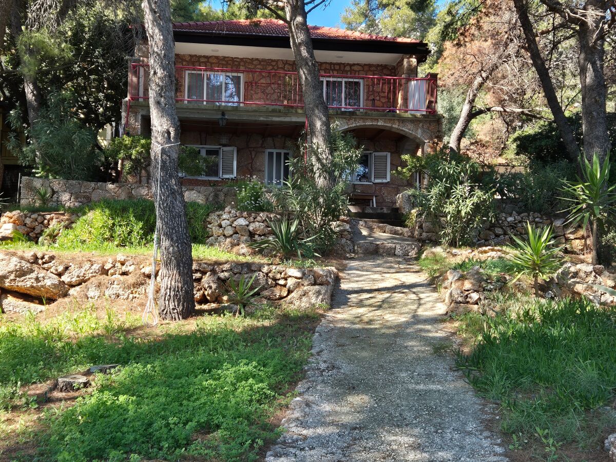 Apartment One bedroom apartment near beach Zavala, Hvar A-8774-b - Outdoor photo 4