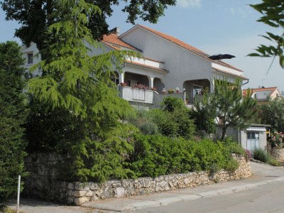 Apartment Two bedroom apartment with terrace and sea view Njivice, Krk A-5427-a in Njivice - Apartment