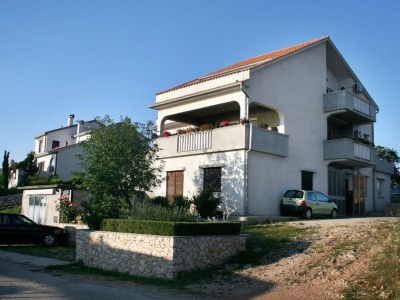 Apartment Two bedroom apartment with terrace and sea view Njivice, Krk A-5427-a - Outdoor photo 4