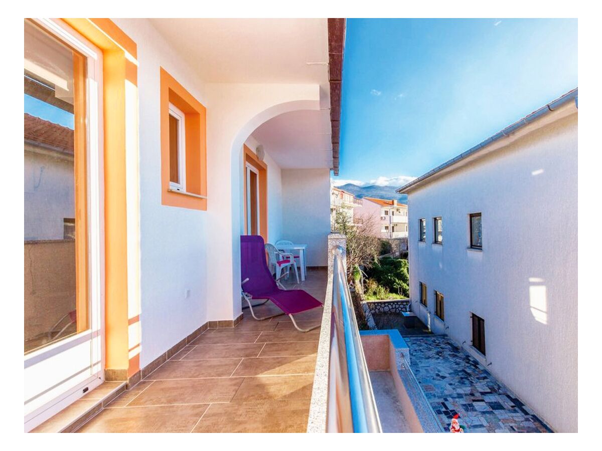 Apartment Three bedroom apartment with balcony and sea view Povile, Novi Vinodolski A-12039-a