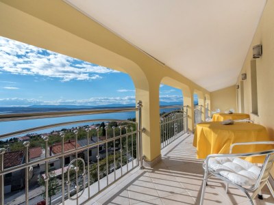 Apartment Three bedroom apartment with terrace and sea view Dramalj, Crikvenica A-5592-b in Dramalj - Apartment