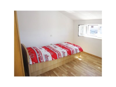 Apartment One bedroom apartment with balcony and sea view Sumartin, Brač A-5620-c - Outdoor photo 17