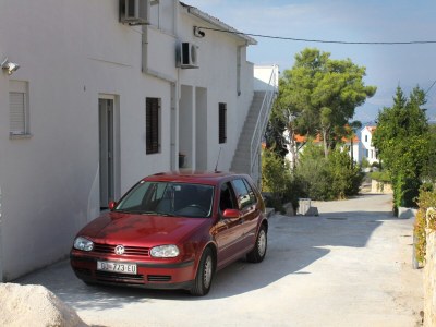 Apartment One bedroom apartment with balcony and sea view Sutivan, Brač A-5629-b - Outdoor photo 7