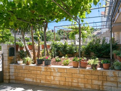 Holiday room with balcony and sea view Supetar, Brač S-5658-d - Outdoor photo 9
