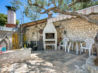 Apartment Apartments with parking space Supetar, Brač - 5670 - Outdoor photo 10