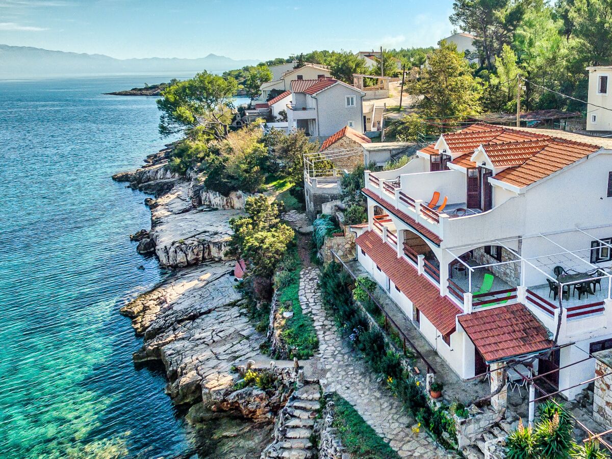 Apartment Two bedroom apartment near beach Basina, Hvar A-5699-d - Outdoor photo 3