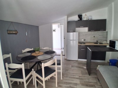 Apartment Two bedroom apartment with terrace and sea view Povljana, Pag A-17222-a - Outdoor photo 5