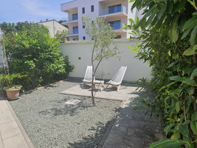 Apartment Two bedroom apartment with terrace and sea view Malinska, Krk A-19374-b in Malinska - Apartment
