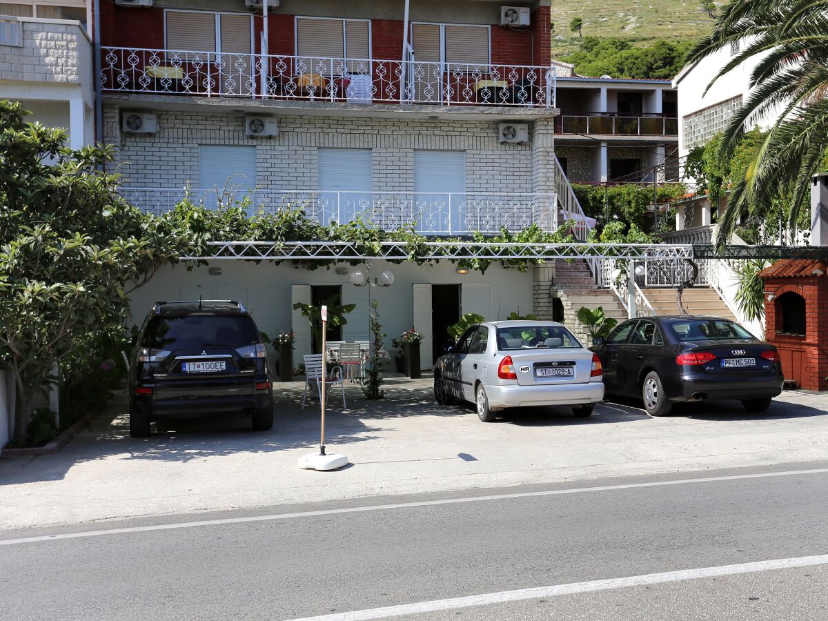 Apartment One bedroom apartment near beach Duće, Omiš A-10304-c - Outdoor photo 5