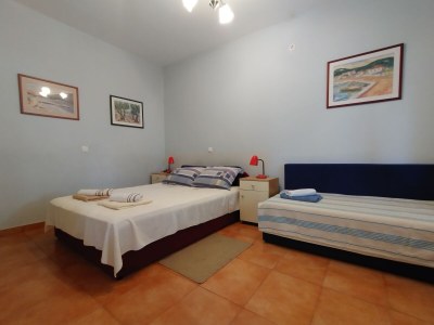 Apartment Apartments by the sea Vinišće, Trogir - 11003 - Outdoor photo 11
