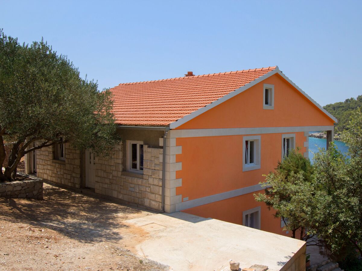 Apartment Two bedroom apartment near beach Cove Skozanje, Hvar A-5713-a - Outdoor photo 5