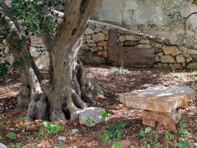 Apartment Two bedroom apartment near beach Cove Skozanje, Hvar A-5713-a - Outdoor photo 12