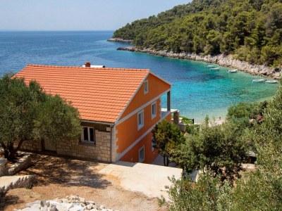 Apartment Two bedroom apartment near beach Cove Skozanje, Hvar A-5713-c - Outdoor photo 3