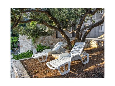 Apartment Two bedroom apartment near beach Cove Skozanje, Hvar A-5713-d - Outdoor photo 9