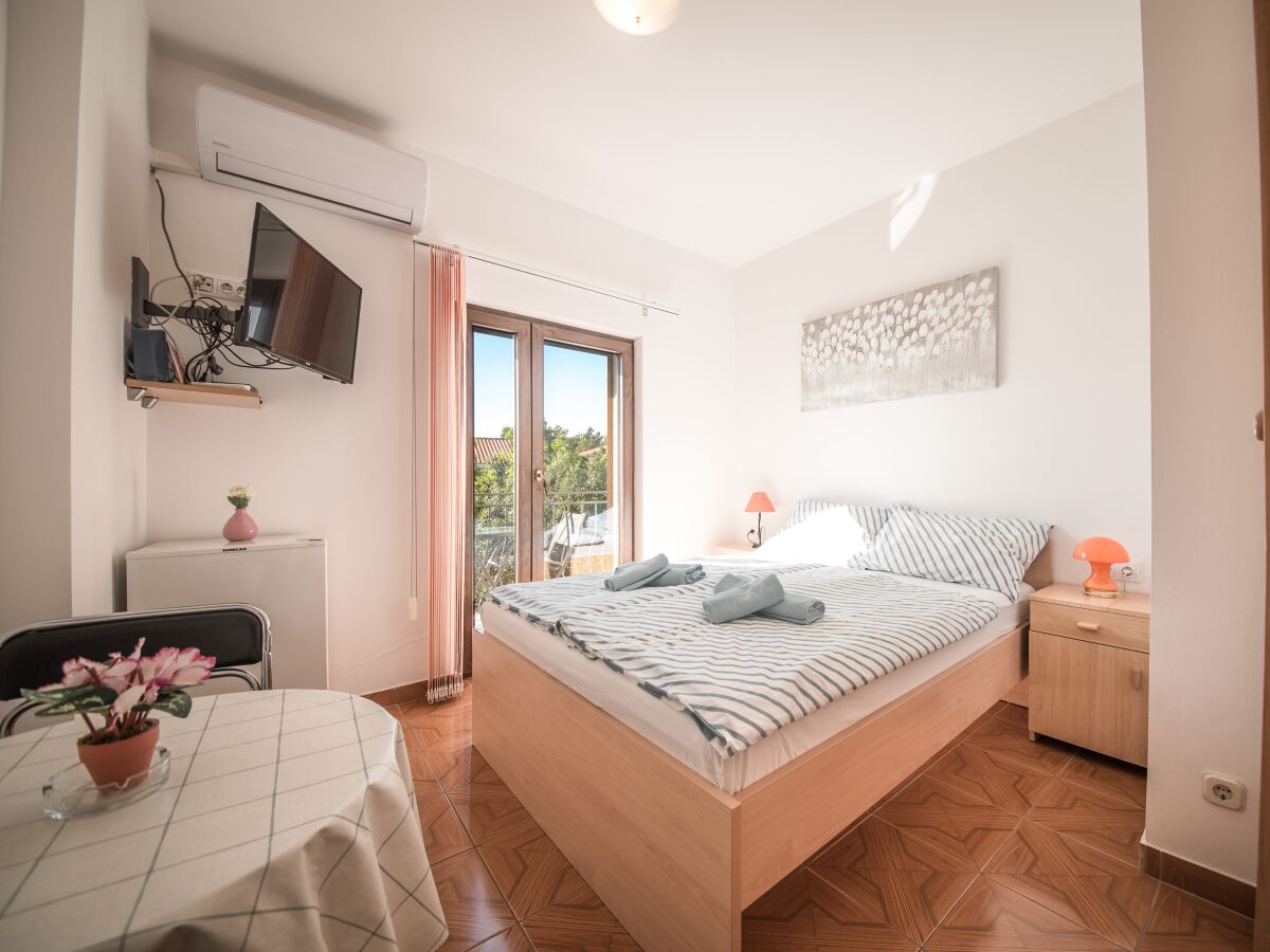 Holiday room near beach Vrsi - Mulo, Zadar S-5848-b
