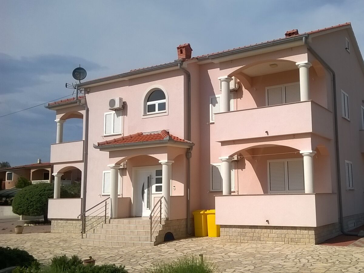 Apartment One bedroom apartment with terrace and sea view Vrsi - Mulo, Zadar A-5860-b - Outdoor photo 2