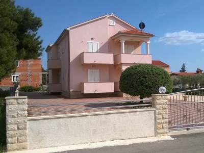 Apartment One bedroom apartment with terrace Vrsi - Mulo, Zadar A-5860-c - Outdoor photo 5