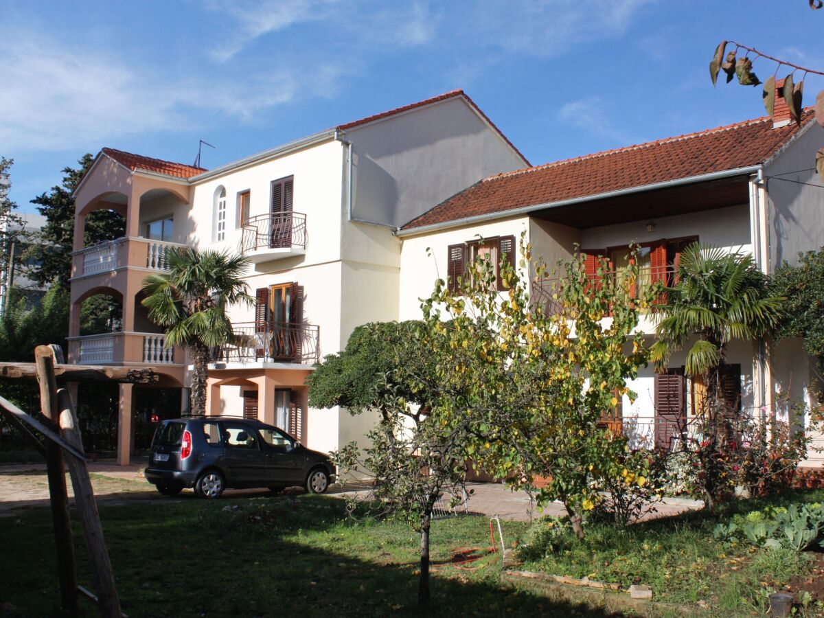 Apartment Two bedroom apartment with terrace Biograd na Moru, Biograd A-5899-d - Outdoor photo 5