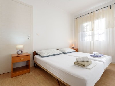 Apartment Two bedroom apartment near beach Basina, Hvar A-11817-a - Outdoor photo 17