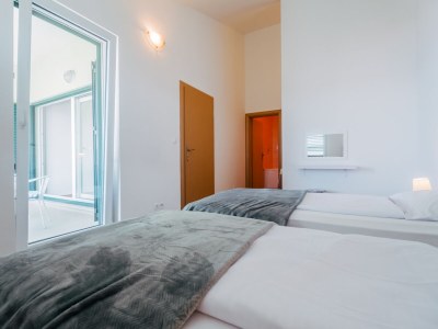 Apartment Two bedroom apartment with balcony and sea view Okrug Gornji, Čiovo A-22182-a - Outdoor photo 24
