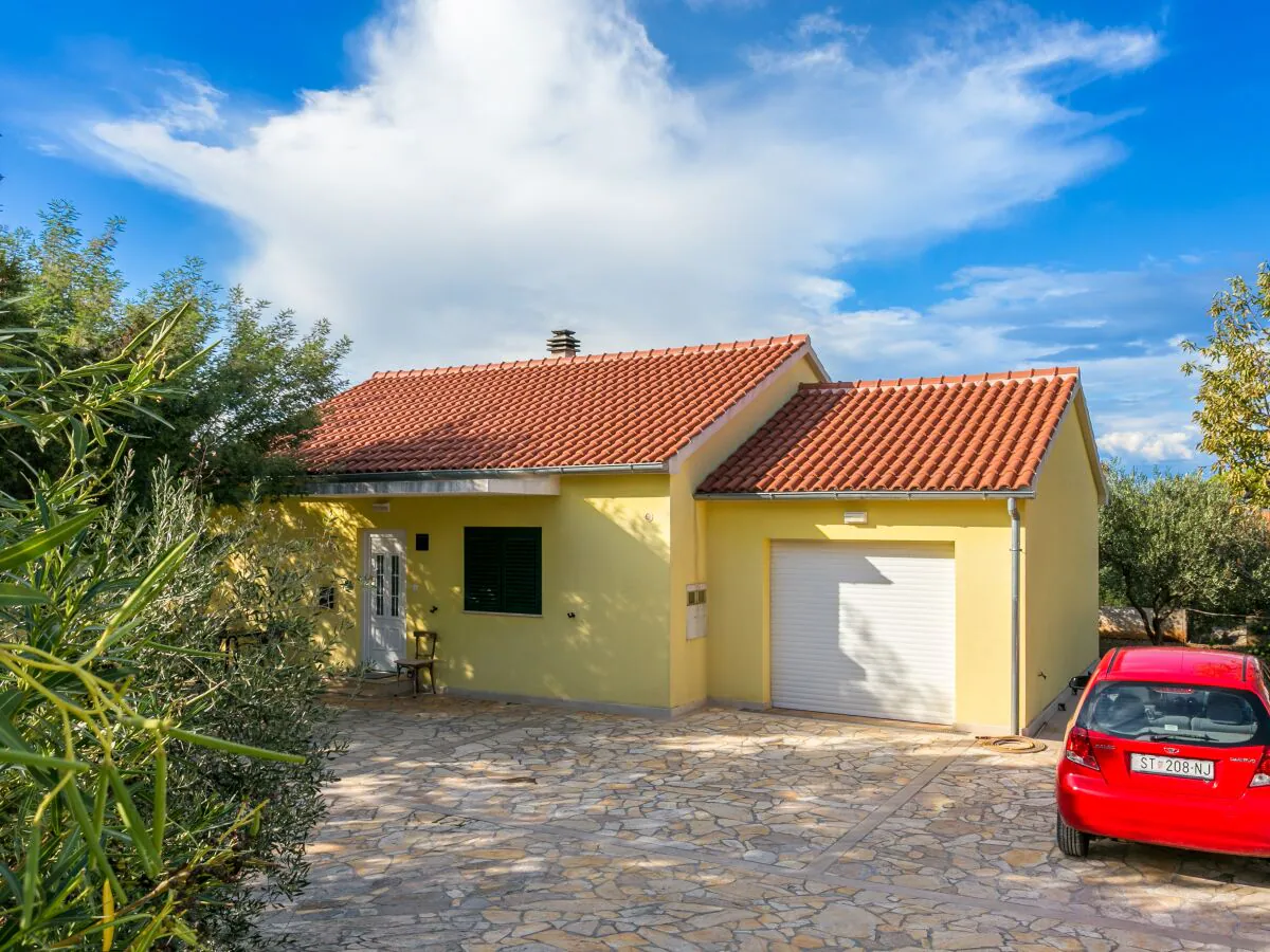 Holiday house Holiday house with a parking space Mirca, Brač - 22257 - Holiday house with a parking space Mirca, Brač - 22257