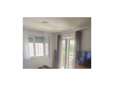 Apartment Two bedroom apartment with terrace and sea view Rovanjska, Paklenica A-22260-a - Outdoor photo 6