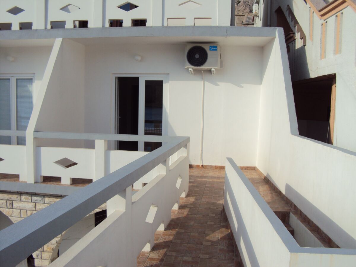 Apartment Apartments by the sea Metajna, Pag - 12443