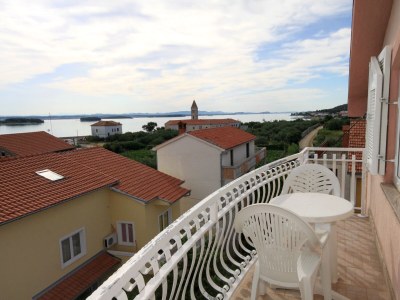 Apartment Four-bedroom apartment near beach Kraj, Pašman A-334-f - Outdoor photo 53