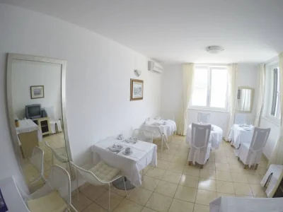 Apartment One bedroom apartment with air-conditioning Vinjerac, Zadar A-3093-g - Outdoor photo 4