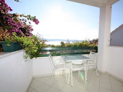 Apartment Studio flat near beach Duće, Omiš AS-4795-a in Dugi Rat - Apartment
