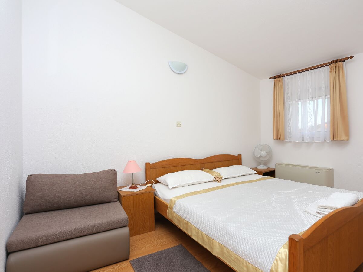Apartment Studio flat with balcony and sea view Rogoznica AS-4162-a