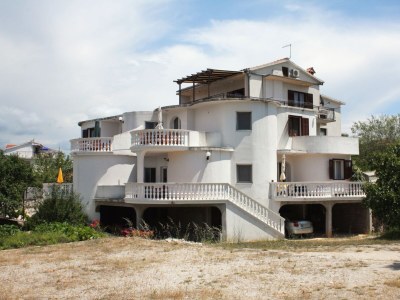 Apartment Two bedroom apartment with terrace Jezera, Murter A-5120-b - Outdoor photo 2