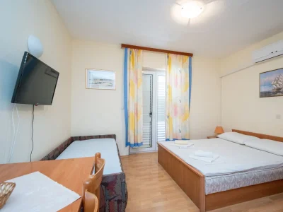 Apartment Studio flat near beach Ražanac, Zadar AS-5766-b in Razanac - Apartment