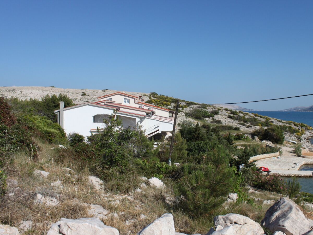 Apartment Two bedroom apartment near beach Kustići, Pag A-6376-c - Outdoor photo 5