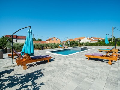 Apartment Two bedroom apartment with balcony Privlaka, Zadar A-5762-a - Outdoor photo 4