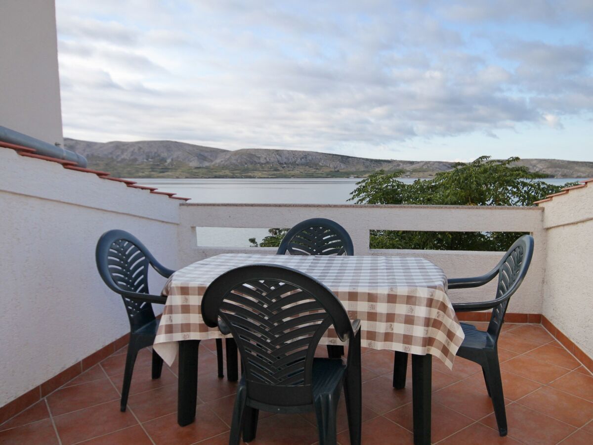 Apartment Two bedroom apartment near beach Kustići, Pag A-6376-f
