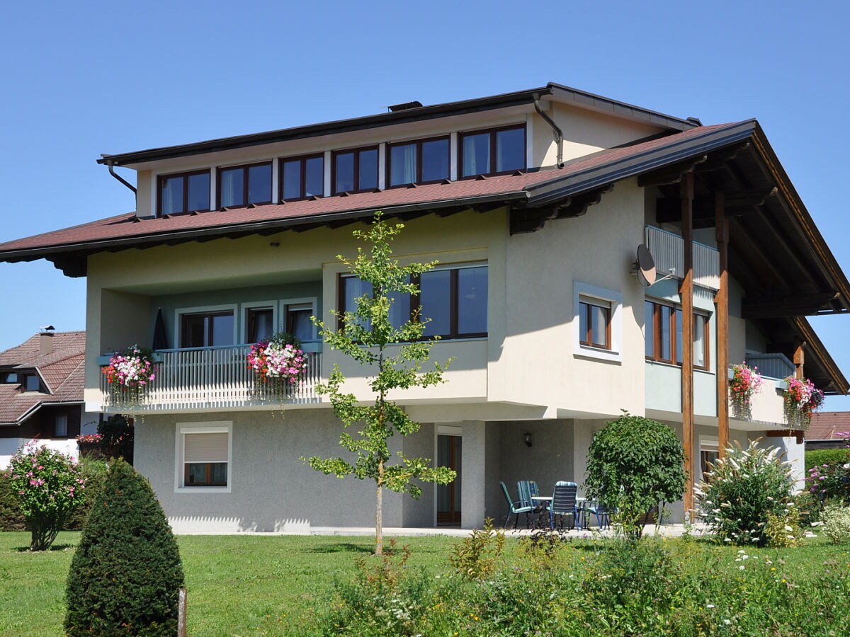 Holiday apartment Mittagskogel - am Faaker See, Villa Karglhof - Outdoor photo 3