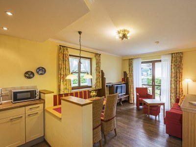 Holiday apartment 2-rooms with mountain view in Roßhaupten - Holiday apartment